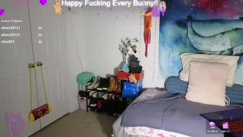 Snapshot of bunnycheekz chatting on 02.06.25 Tokki  bunny  online show from 02.06.25