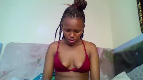 bunnydiva_ online show from 11.24.25