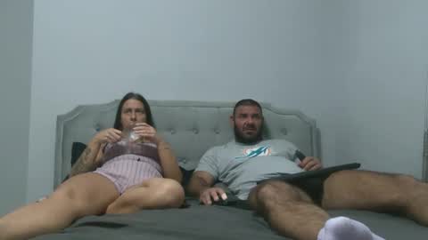 Snapshot of bunnyela chatting on 10.27.25 bunnyela online show from 10.27.25