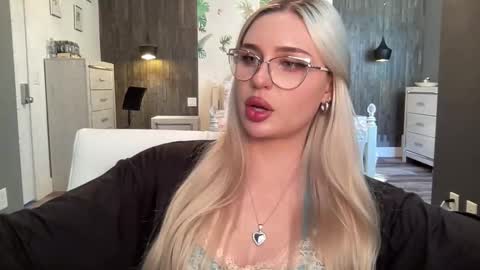 OnlyFans BunnyKhalessi online show from 10.20.25