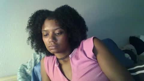 Snapshot of bunnyy_tharider25 chatting on 09.30.25 Bunny online show from 09.30.25