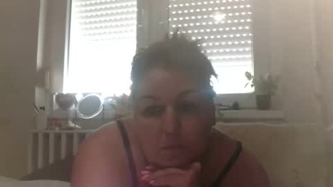 babuska1981 online show from 10.04.25