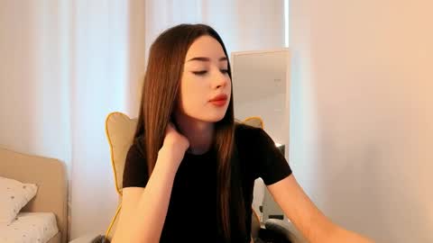 Snapshot of burnflower chatting on 05.10.26 Amelia online show from 05.10.26