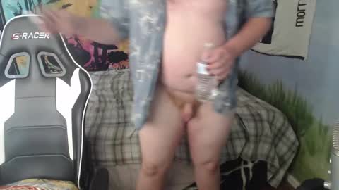 Snapshot of burningflute chatting on 12.29.24 burningflute online show from 12.29.24