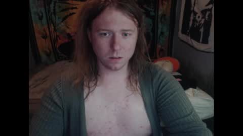 Snapshot of burningflute chatting on 09.12.25 burningflute online show from 09.12.25