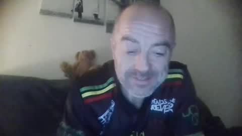 burnleyguy1977 online show from 01.16.25