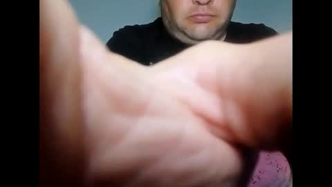 Snapshot of bury703709 chatting on 04.26.26 Creazy dad online show from 04.26.26