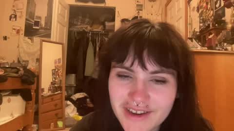 Snapshot of bushbabe3008 chatting on 07.03.26 esme gray online show from 07.03.26