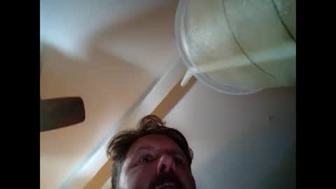 Snapshot of bushlover81 chatting on 10.26.25 bushlover81 online show from 10.26.25