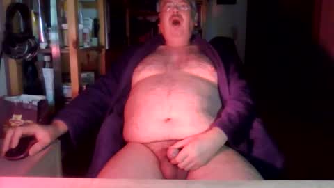 Snapshot of busibaer666 chatting on 01.10.25 busi online show from 01.10.25