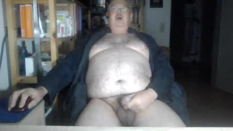 Snapshot of busibaer666 chatting on 11.17.25 busi online show from 11.17.25