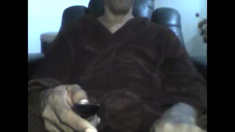 Busturgutzgd1 online show from 04.26.26