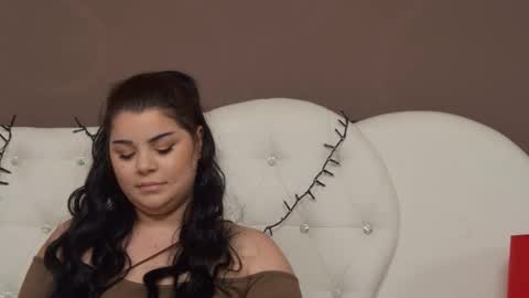 Snapshot of busty_madison chatting on 12.12.24 busty_madison online show from 12.12.24