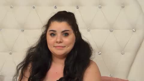 Snapshot of busty_madison chatting on 01.11.25 busty_madison online show from 01.11.25