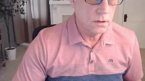 Snapshot of buttnakedfun954737 chatting on 12.07.24 Miles online show from 12.07.24