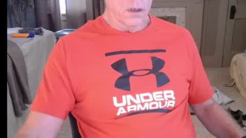 Snapshot of buttnakedfun954737 chatting on 06.21.26 Miles online show from 06.21.26