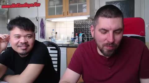 Snapshot of bux404 chatting on 01.05.25 Pete online show from 01.05.25