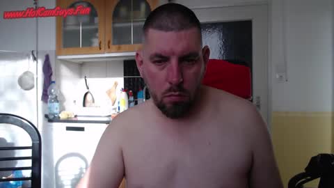 Snapshot of bux404 chatting on 01.08.25 Pete online show from 01.08.25