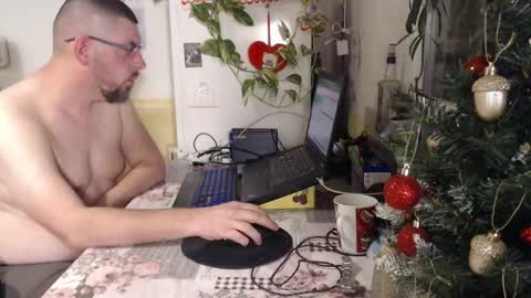 Snapshot of bux404 chatting on 01.12.25 Pete online show from 01.12.25