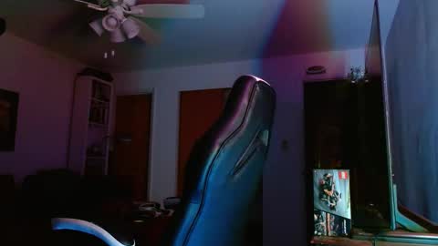 bwall1425 online show from 12.23.24