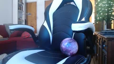 bwall1425 online show from 01.10.25