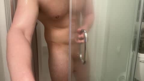 Snapshot of bwc18fresh chatting on 04.14.26 bwc18fresh online show from 04.14.26