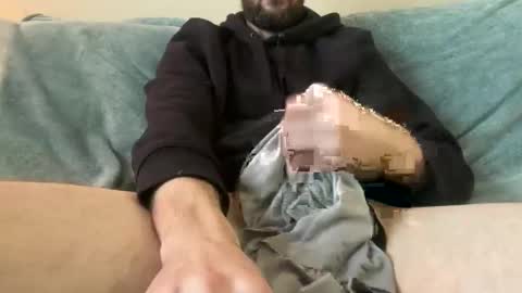 Snapshot of bwc898 chatting on 12.21.25 bwc898 online show from 12.21.25