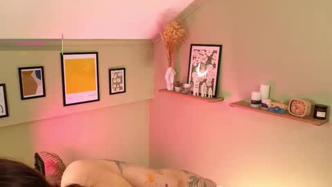 Kira online show from 03.20.26