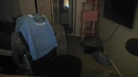 Snapshot of c00ki3m0nstr chatting on 04.21.26 c00ki3m0nstr online show from 04.21.26
