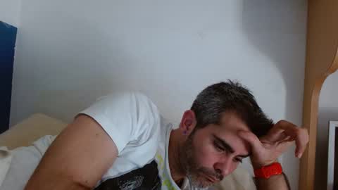 Collin Farrel online show from 01.16.25