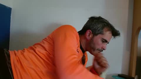 Collin Farrel online show from 02.02.25