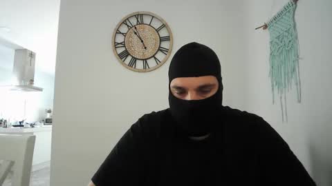 Snapshot of c66752837 chatting on 05.05.26 clark kent online show from 05.05.26