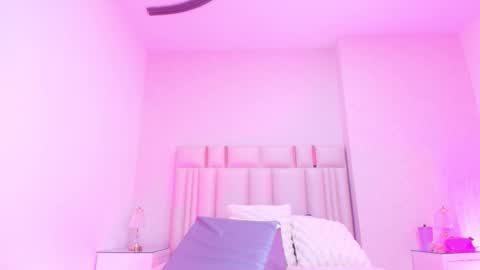 Carolina online show from 11.15.25