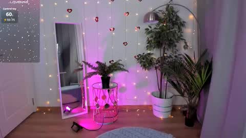 Polly online show from 02.12.26