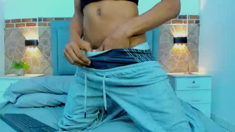 Snapshot of c_worstian_ chatting on 12.06.24 c_worstian_ online show from 12.06.24