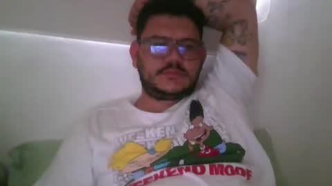Snapshot of cachondo695 chatting on 03.05.25 Stevens online show from 03.05.25