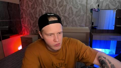 Snapshot of cactusjames_69 chatting on 04.09.26 James online show from 04.09.26