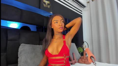 Snapshot of cahitlinbel chatting on 12.02.24 Cahitlin online show from 12.02.24