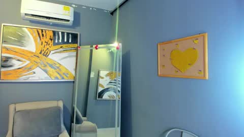 Snapshot of cailing chatting on 04.07.26 I am Katherine online show from 04.07.26