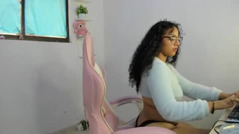 karina online show from 10.11.25