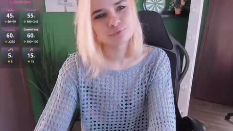 Snapshot of caitlin_crazy chatting on 06.02.26 Gina online show from 06.02.26