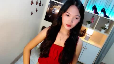 Snapshot of caitlin_x chatting on 09.20.25 caitlin online show from 09.20.25