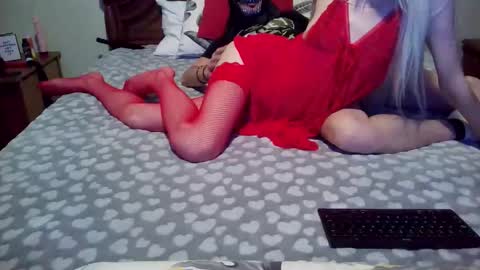 Caitlyn and Zack online show from 11.03.25