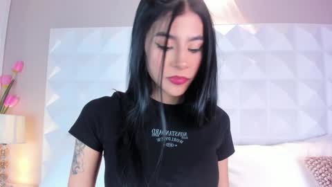 Caitlyn  online show from 12.26.24