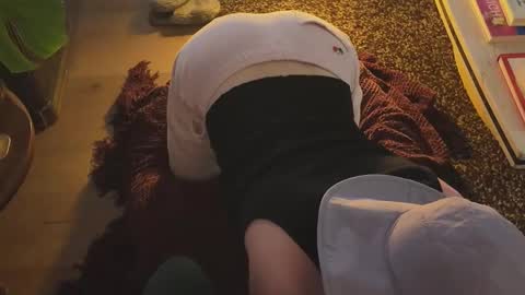 Caked Up online show from 12.04.25