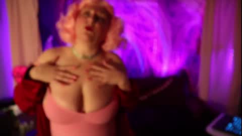 Snapshot of cakexcake chatting on 02.23.25 CakeXCake online show from 02.23.25