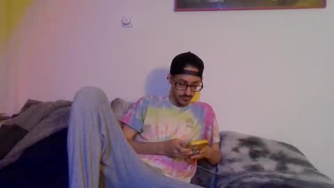 Snapshot of cal_xxx chatting on 09.25.25 Cal XXX online show from 09.25.25