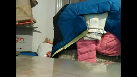 Snapshot of caldoski chatting on 11.22.25 caldoski online show from 11.22.25