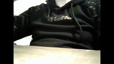 Snapshot of caldoski chatting on 11.28.25 caldoski online show from 11.28.25