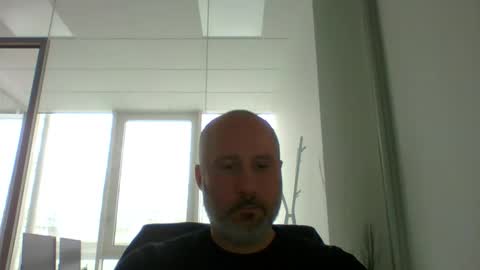 Snapshot of caldoski chatting on 02.05.26 caldoski online show from 02.05.26
